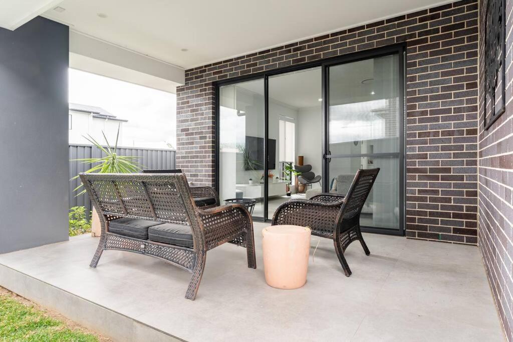 Neat 4 Bedroom In Catherine Fields Narellan Esterno foto